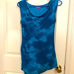 Blue tie-dye sleeveless tunic size medium